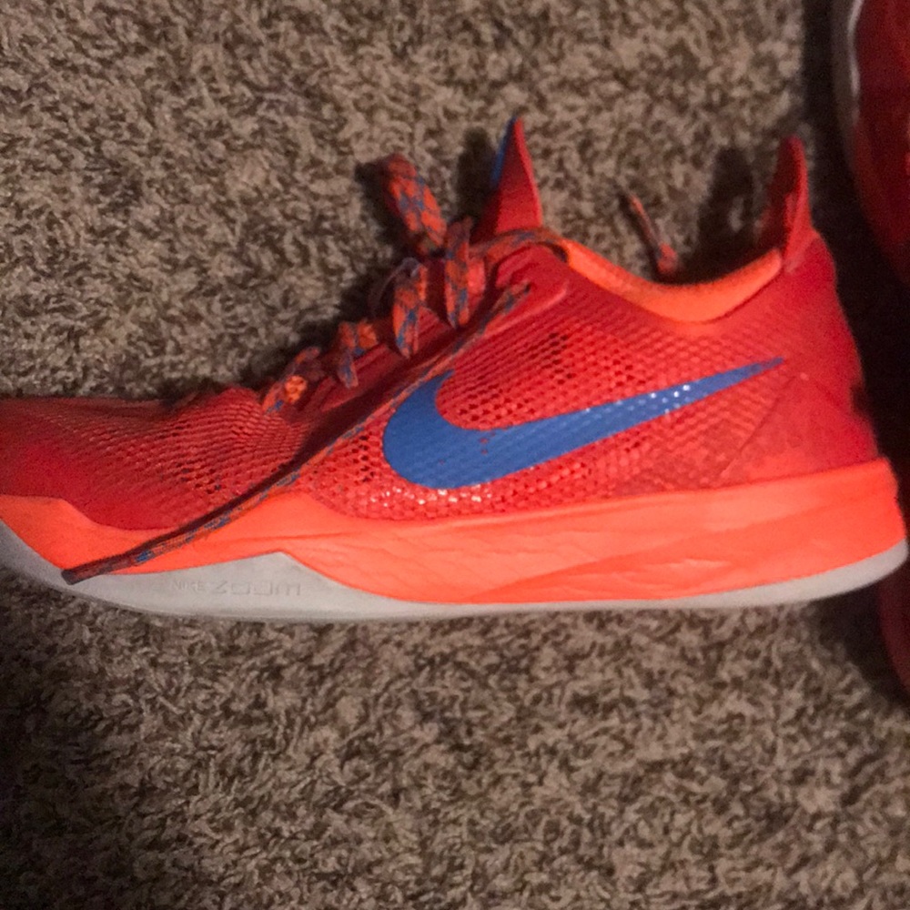 Paul George - Picture 2 of 3